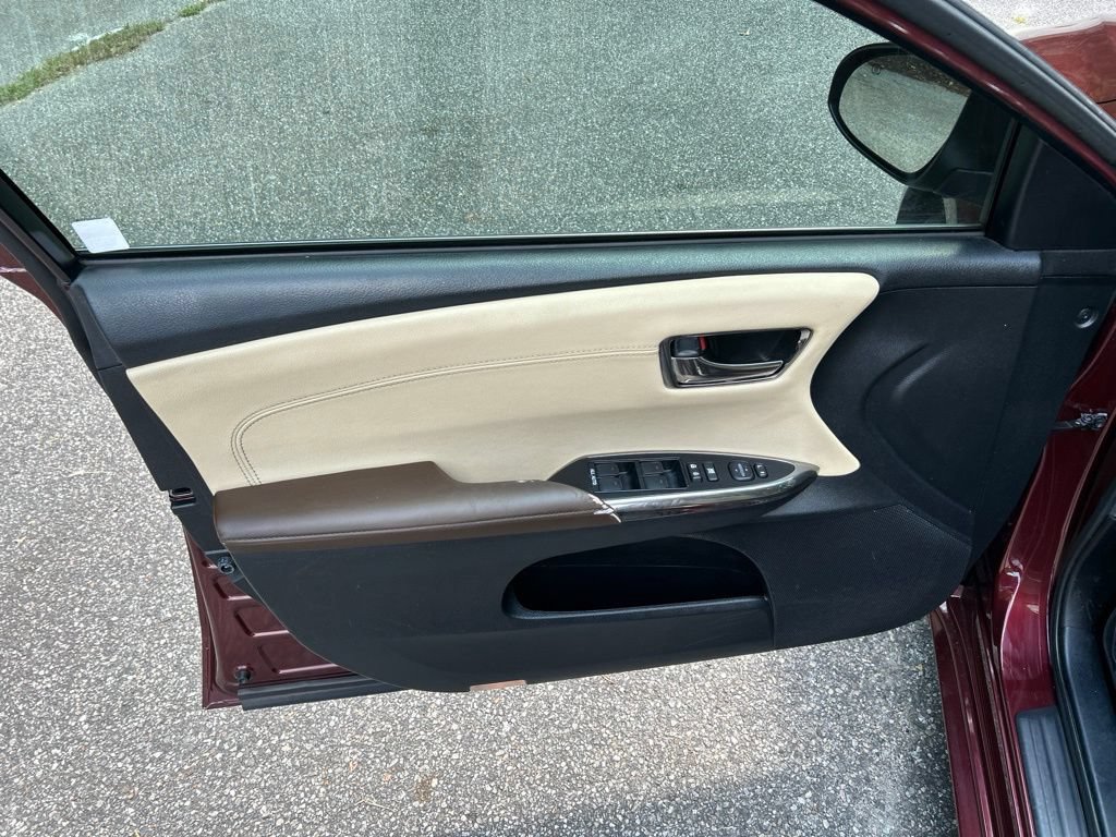 Used 2015 Toyota Avalon XLE Premium FWD image 15