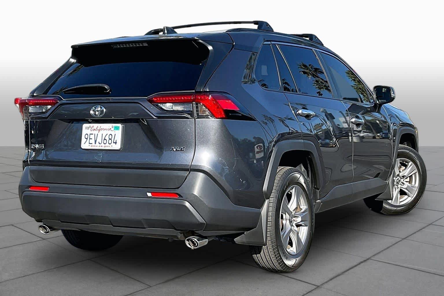 Certified 2023 Toyota RAV4 XLE w/ Convenience Package FWD image 12