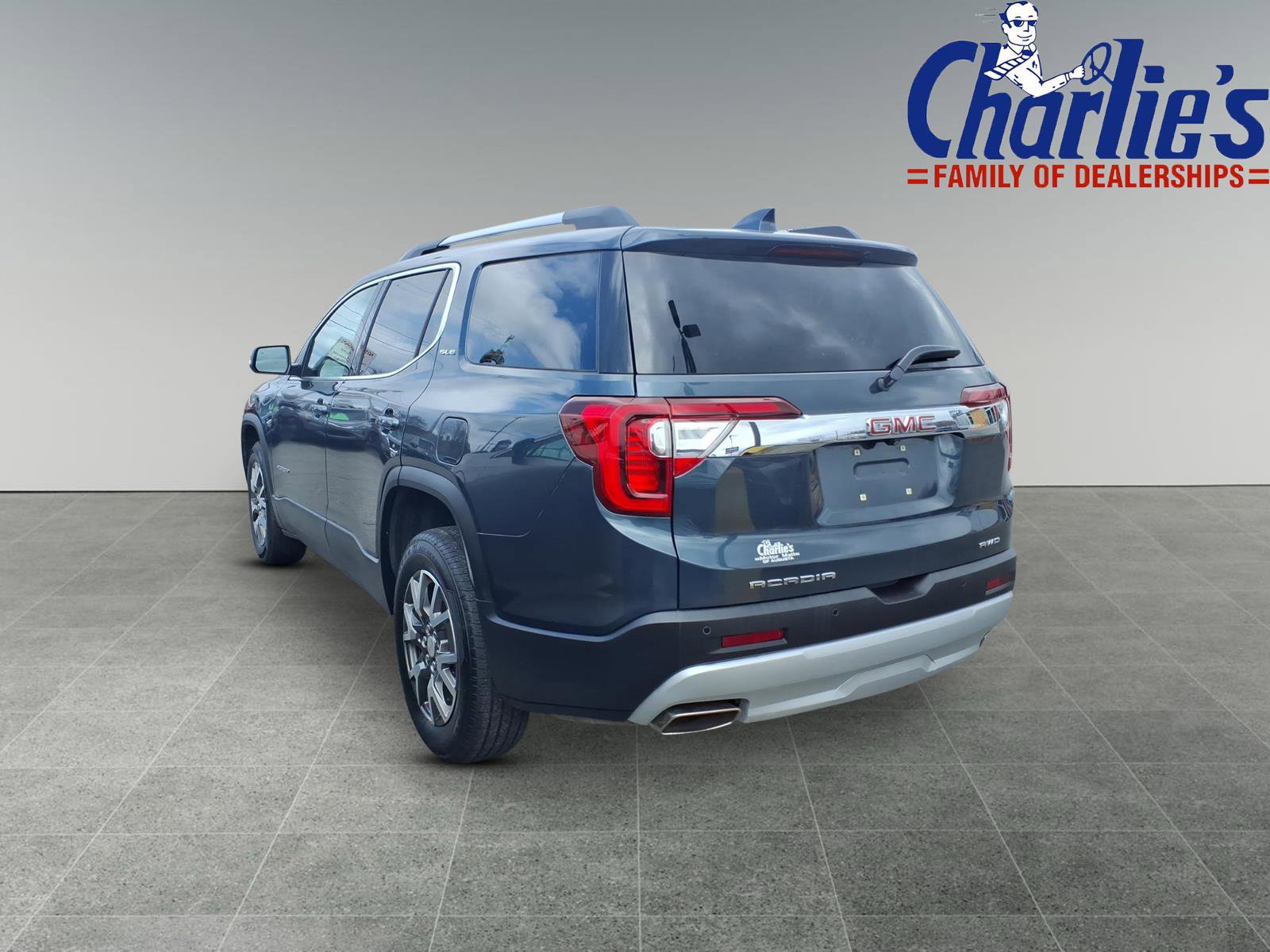 Used 2020 GMC Acadia SLE w/ Driver Convenience Package AWD/4WD image 5