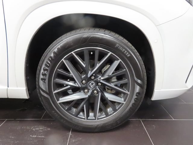 Used 2024 Lexus TX 350 FWD w/ Captains Chair Package image 17