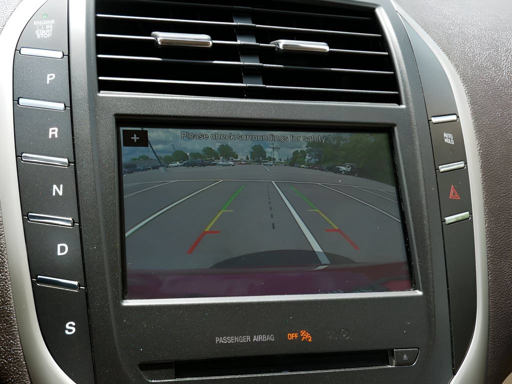 Used 2017 Lincoln MKC Select AWD/4WD image 26