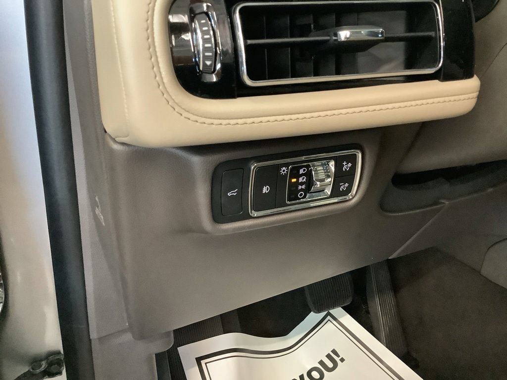 Used 2020 Lincoln Aviator Reserve w/ Equipment Group 201A AWD/4WD image 15