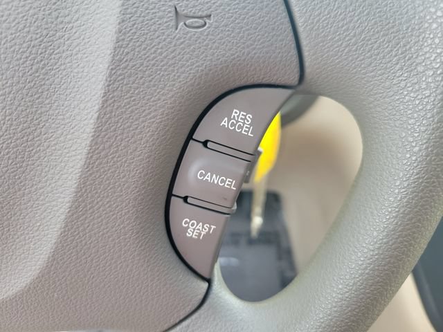 Used 2012 Kia Sedona LX FWD image 19