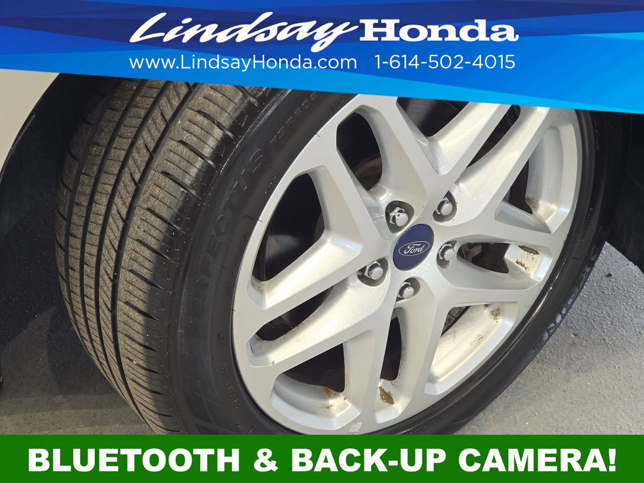 Used 2015 Ford Fusion SE FWD image 25
