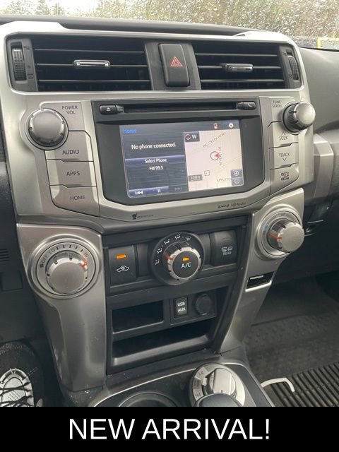 Used 2017 Toyota 4Runner SR5 Premium image 7