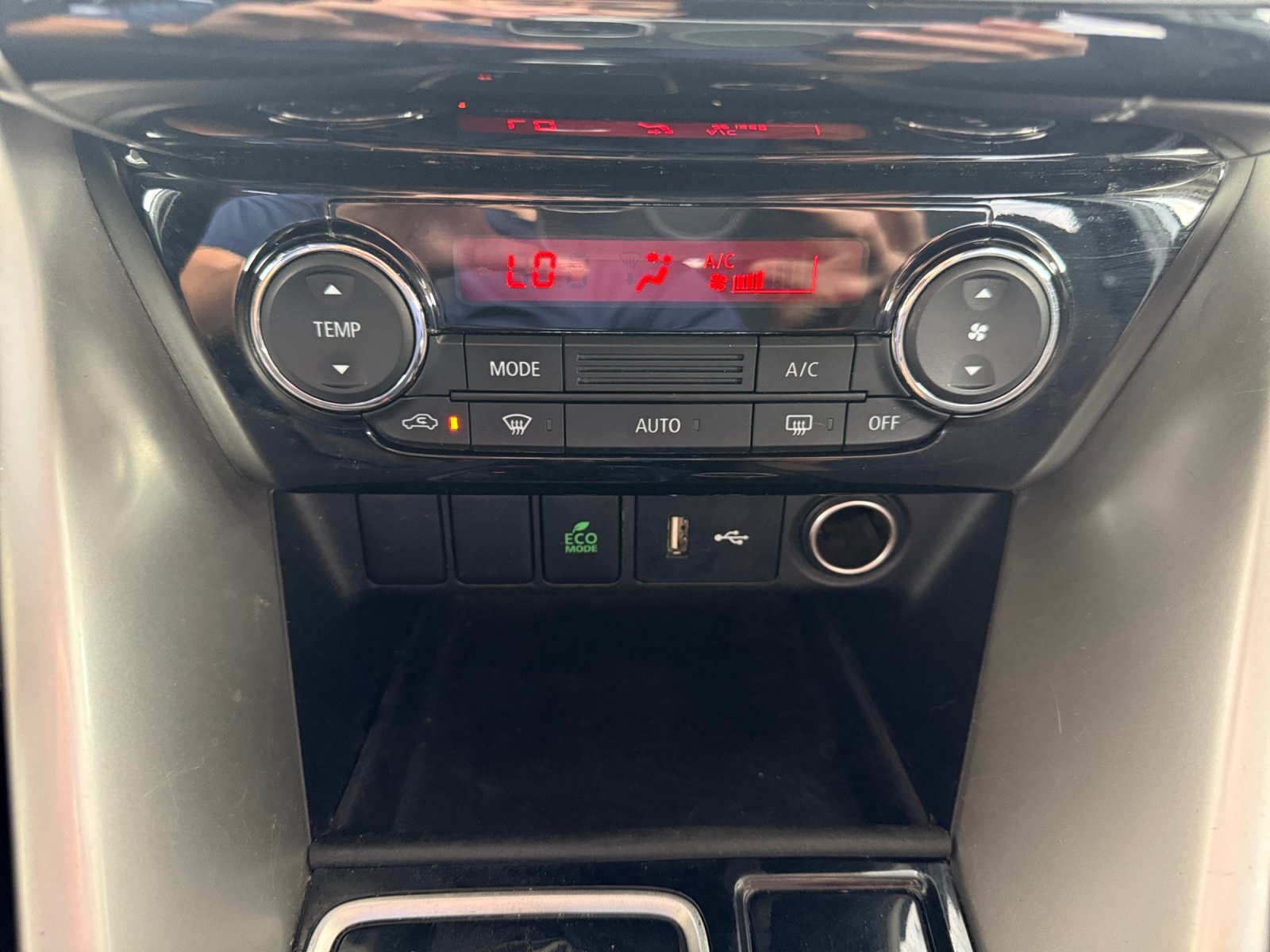 Used 2020 Mitsubishi Eclipse Cross ES AWD/4WD image 24