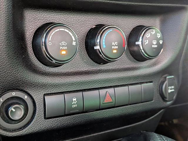 Used 2015 Jeep Wrangler Sport w/ Quick Order Package 23S AWD/4WD image 10