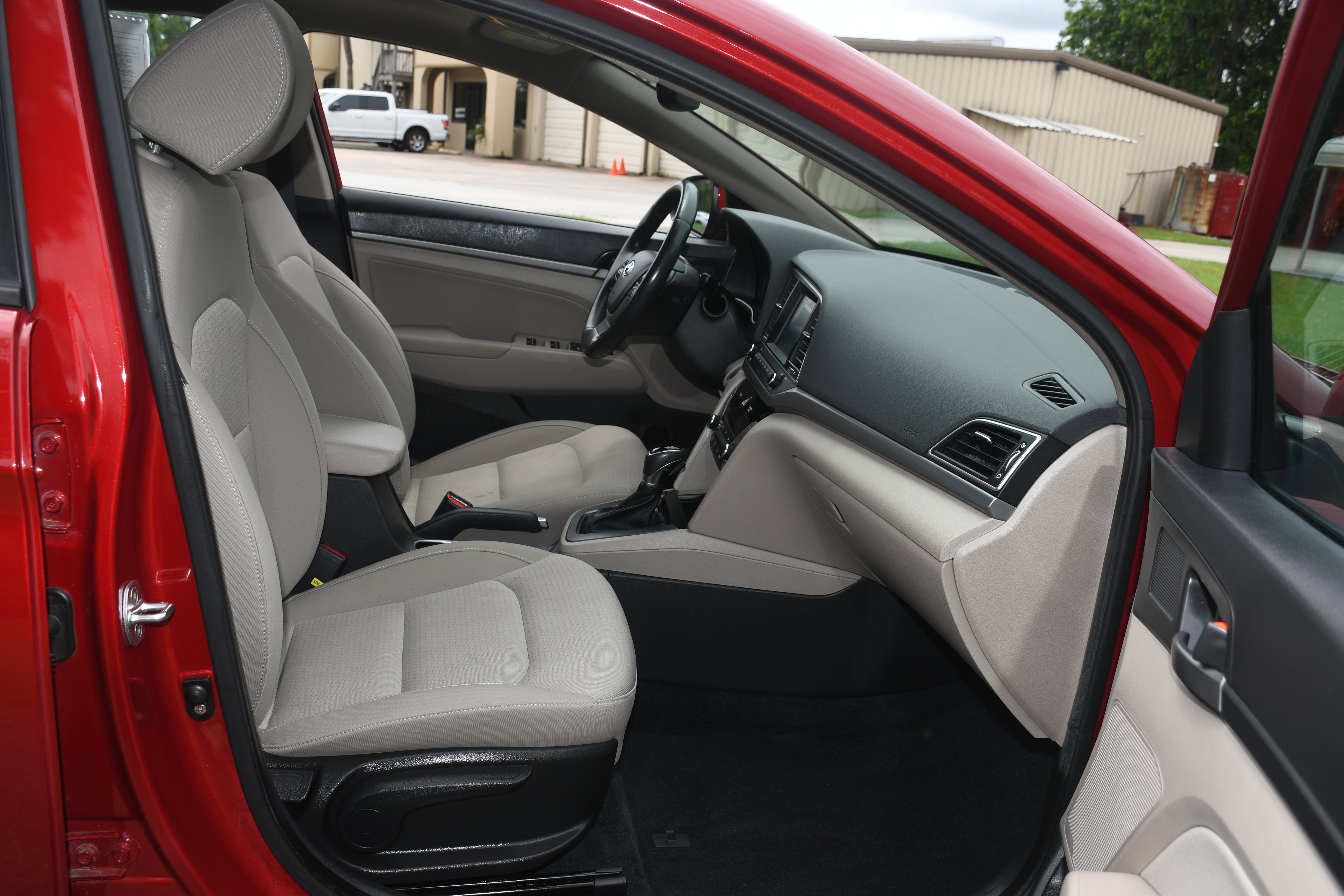 Used 2017 Hyundai Elantra Value Edition FWD image 21