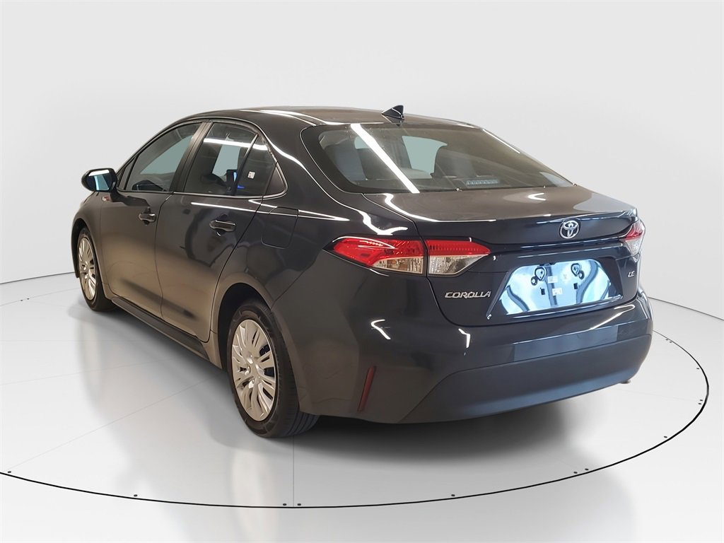 Used 2023 Toyota Corolla LE image 5