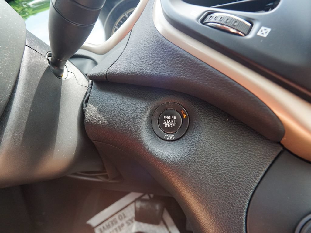 Used 2018 Jeep Cherokee Limited AWD/4WD image 24