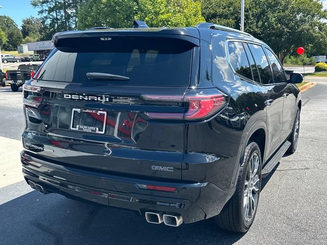 Used 2026 GMC Acadia Denali Ultimate w/ LPO, Floor Liner Package AWD/4WD image 3