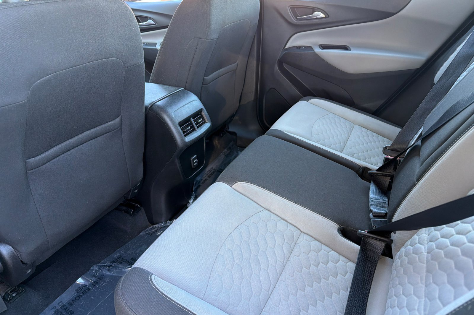 Used 2019 Chevrolet Equinox LS FWD image 9