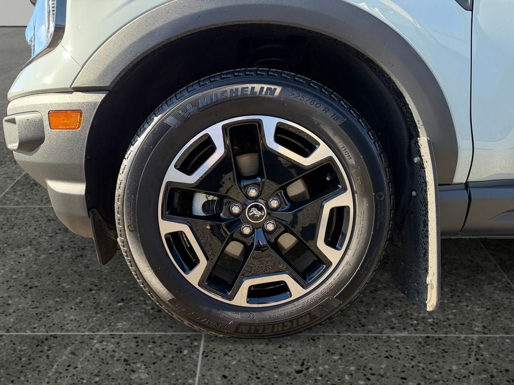 Used 2023 Ford Bronco Sport Outer Banks AWD/4WD image 4