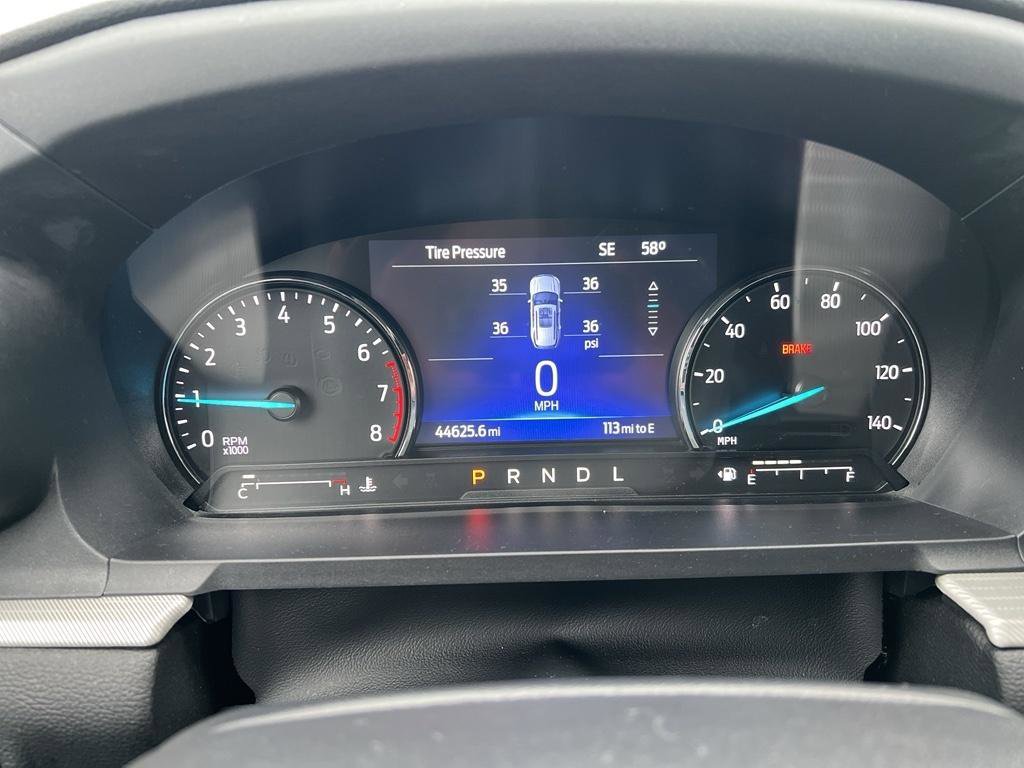 Used 2023 Ford Explorer XLT w/ Equipment Group 202A image 12