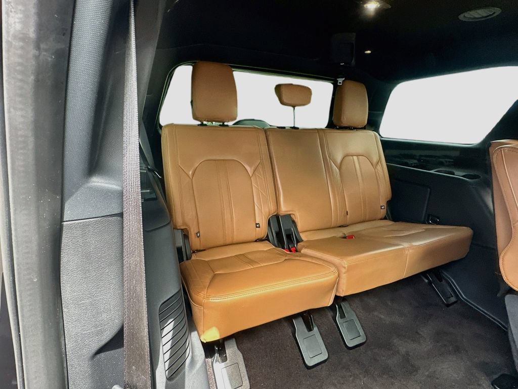 Used 2022 Ford Expedition Platinum RWD image 29