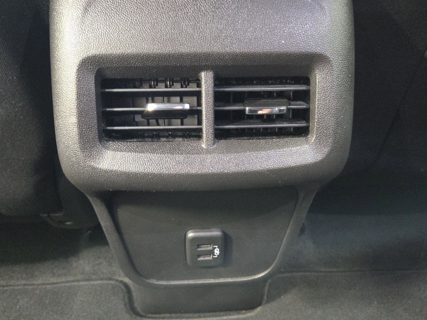 Used 2024 Chevrolet Equinox LT image 21