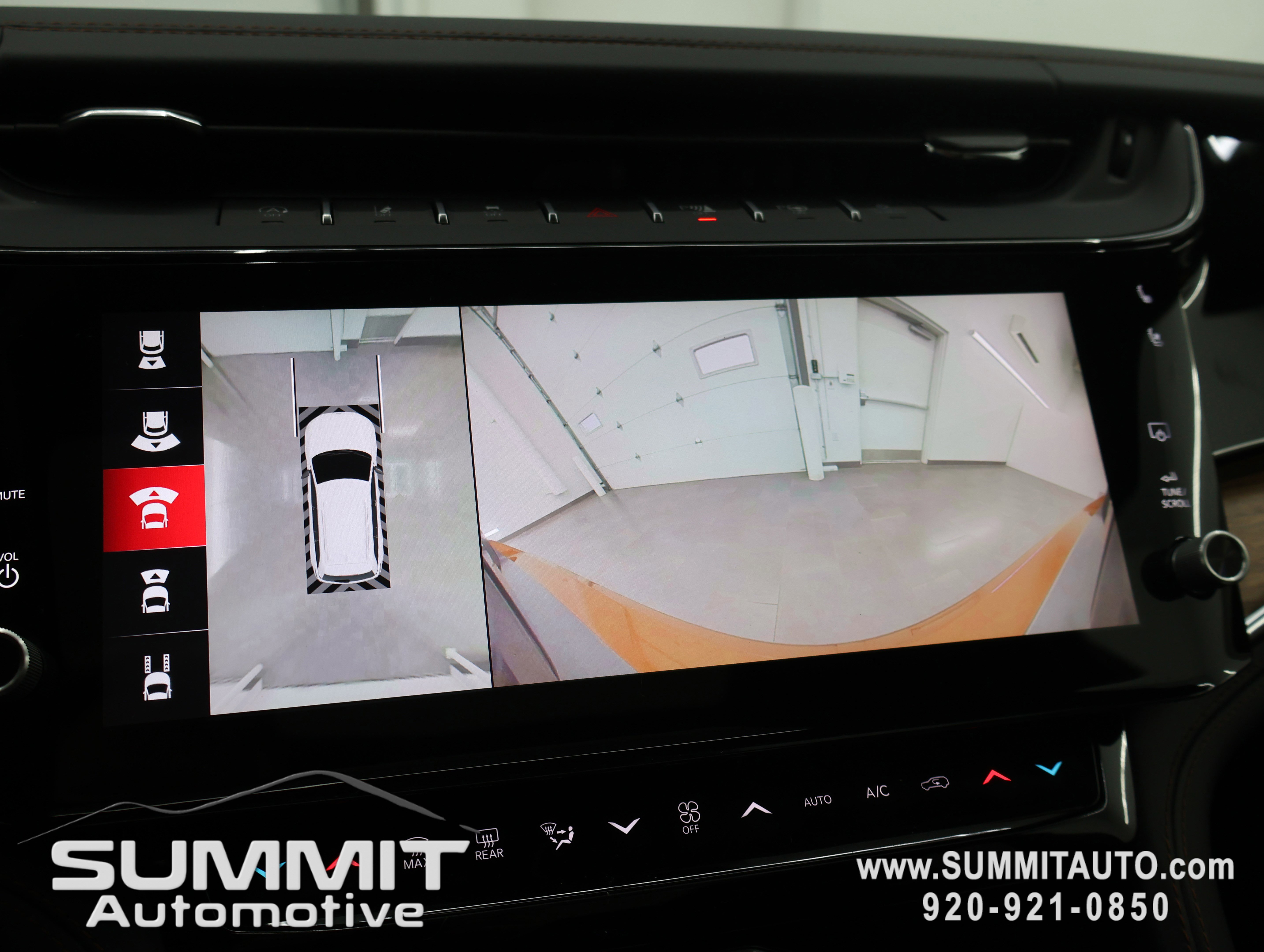 New 2026 Jeep Grand Cherokee Summit AWD/4WD image 18