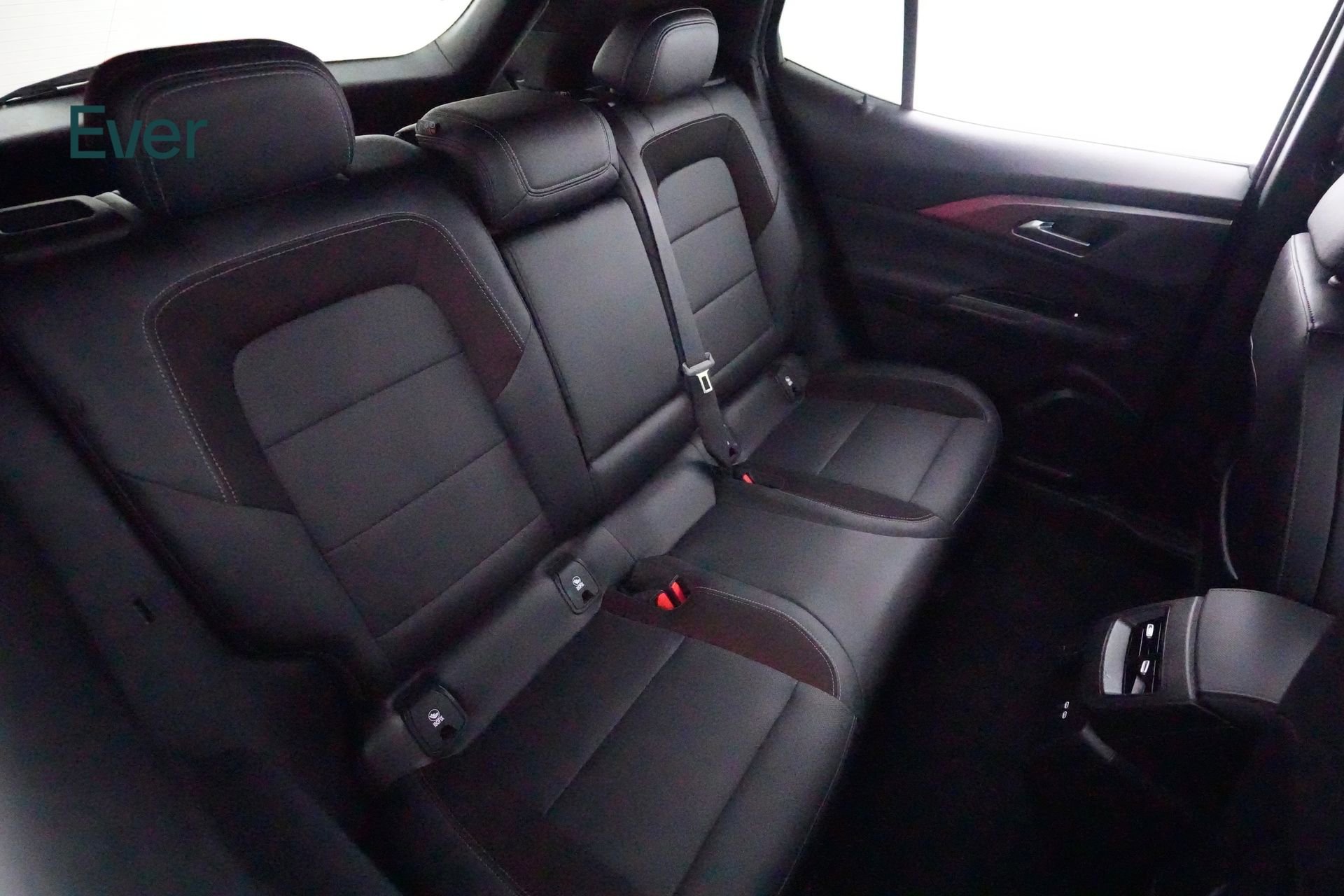 Used 2024 Chevrolet Equinox EV RS image 5