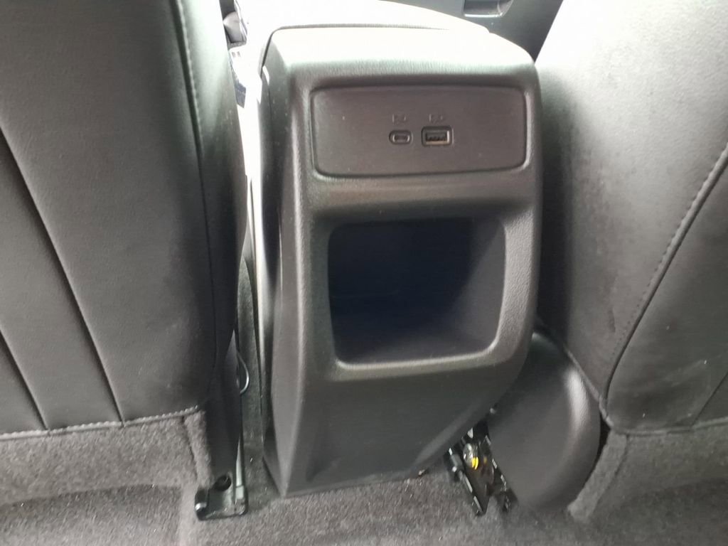 Used 2025 Chevrolet Trax LT w/ Driver Confidence Package FWD image 26