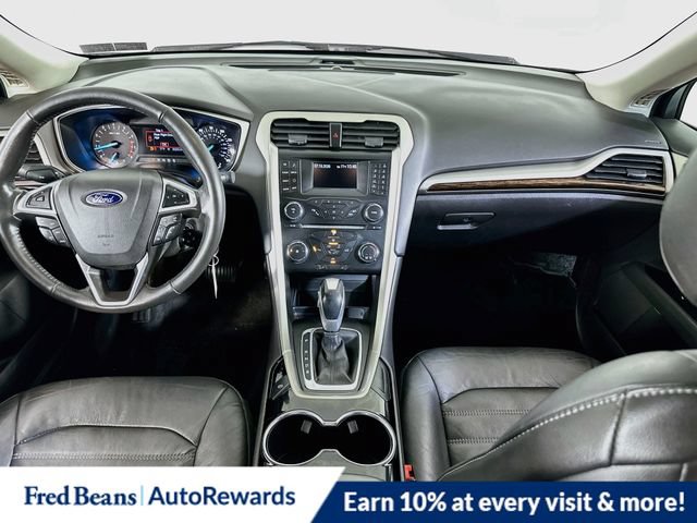 Used 2014 Ford Fusion SE w/ Equipment Group 202A FWD image 16