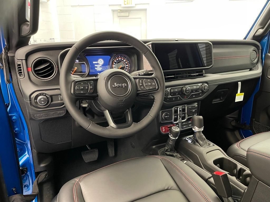 New 2026 Jeep Gladiator Rubicon w/ Whitecap Package AWD/4WD image 10