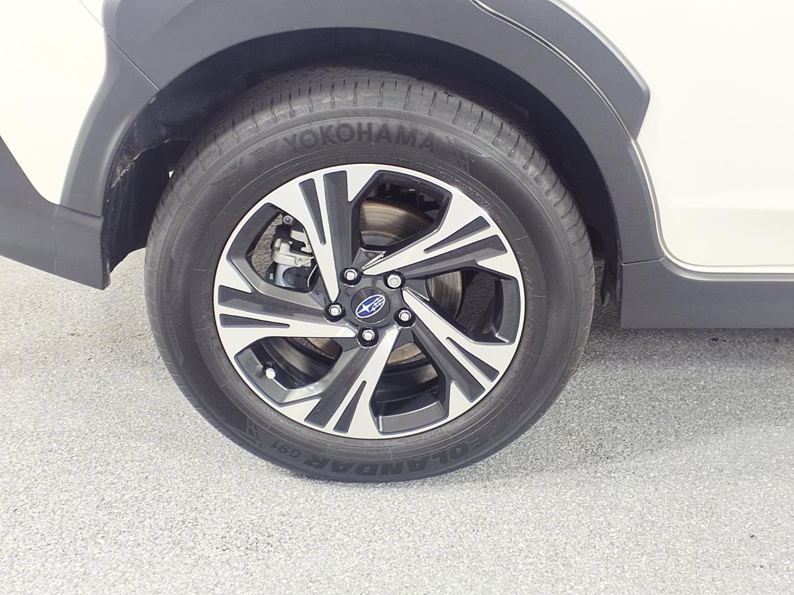 Certified 2024 Subaru Crosstrek 2.0i Premium image 3