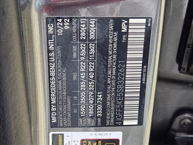 Used 2025 Mercedes-Benz GLS 450 4MATIC w/ AMG Line Exterior image 25