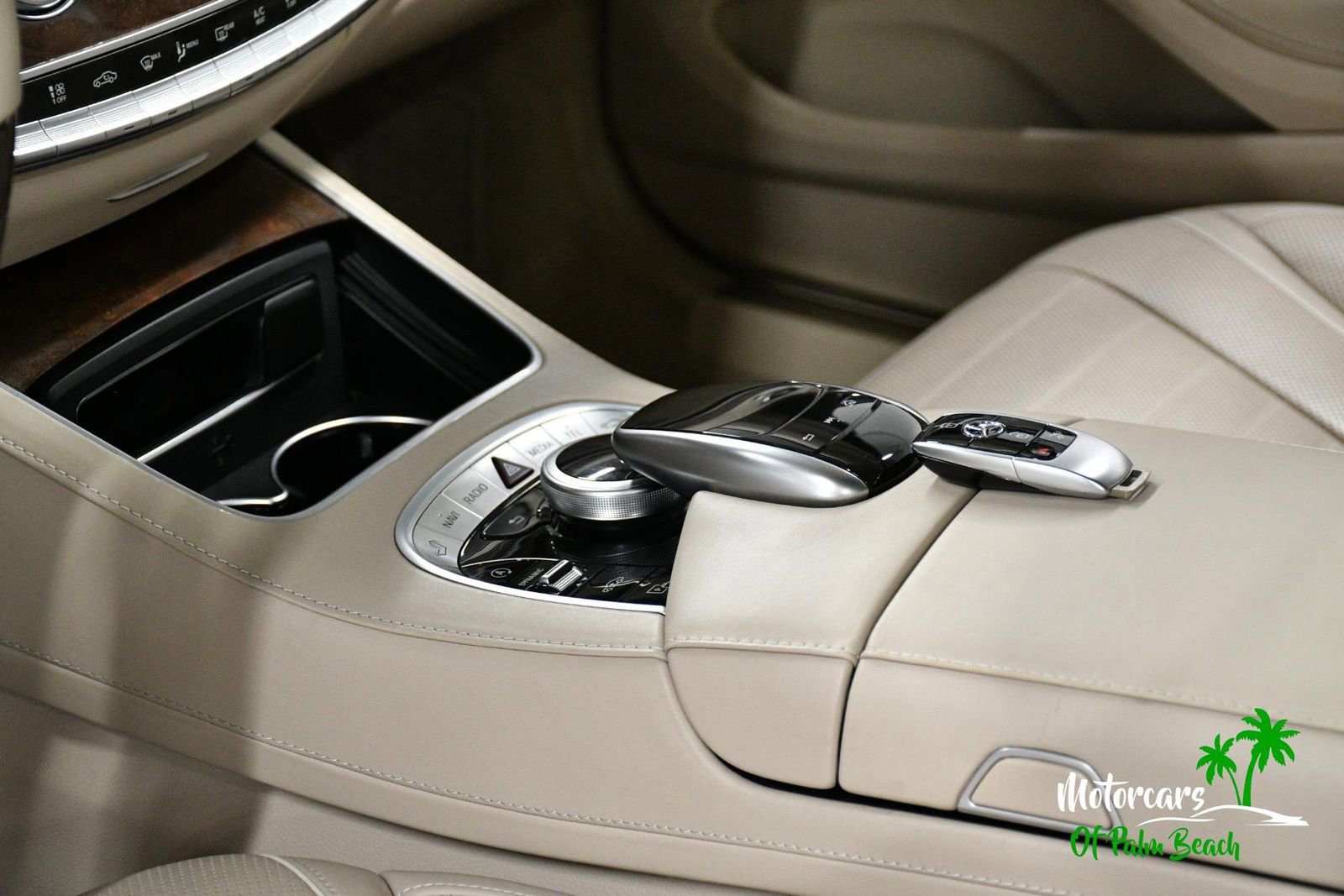 Used 2019 Mercedes-Benz S 560 Sedan image 37