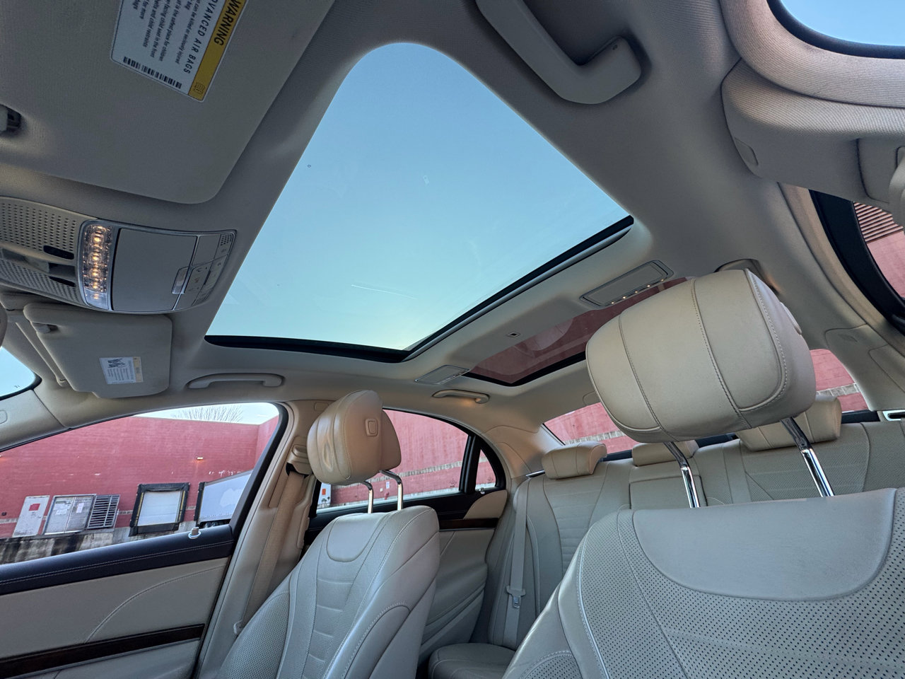 Used 2015 Mercedes-Benz S 550 4MATIC Sedan image 9