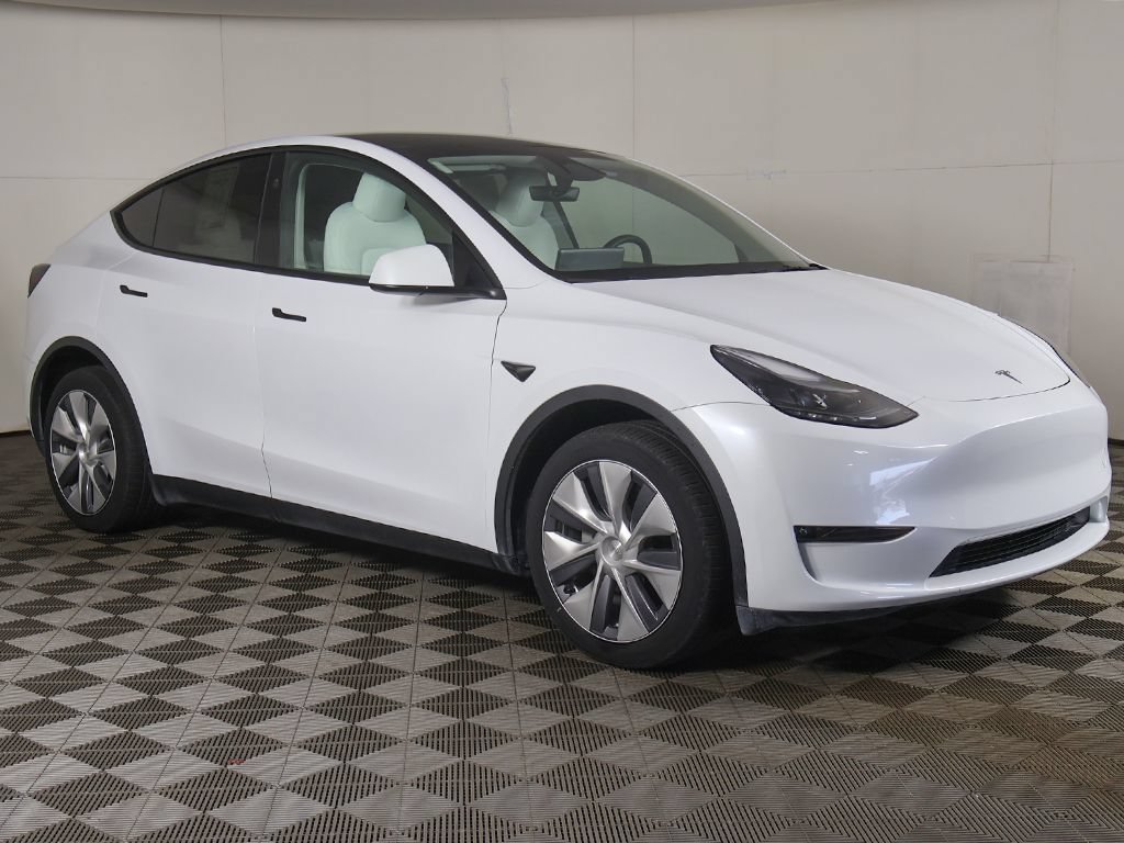 Used 2023 Tesla Model Y Long Range AWD/4WD image 51