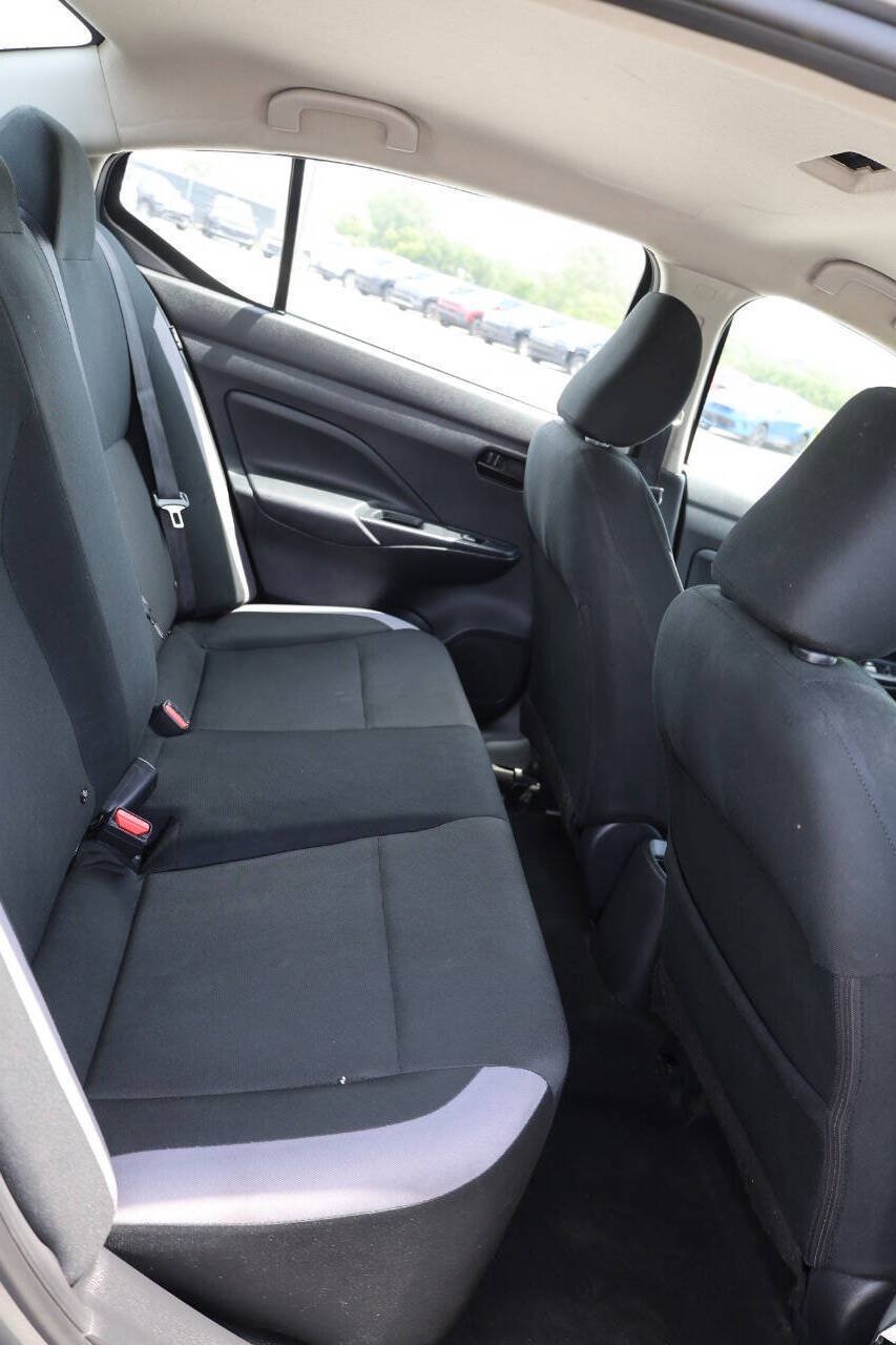 Used 2025 Nissan Versa S w/ Trunk Package FWD image 16