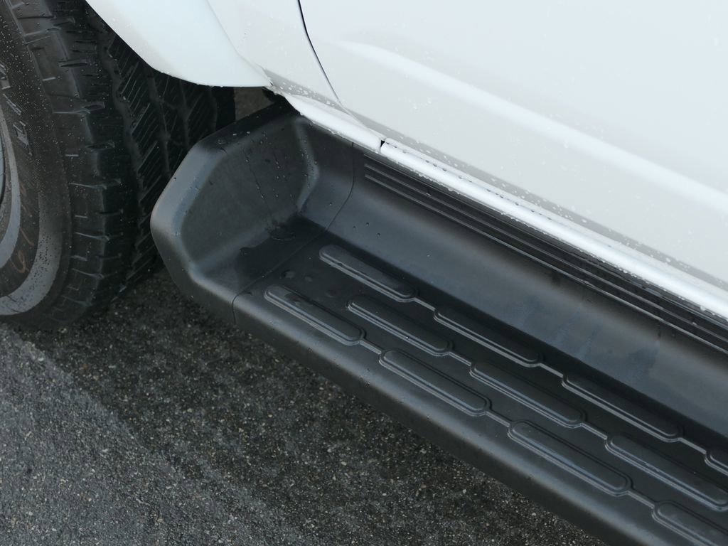 Used 2025 Ford Bronco Outer Banks image 12