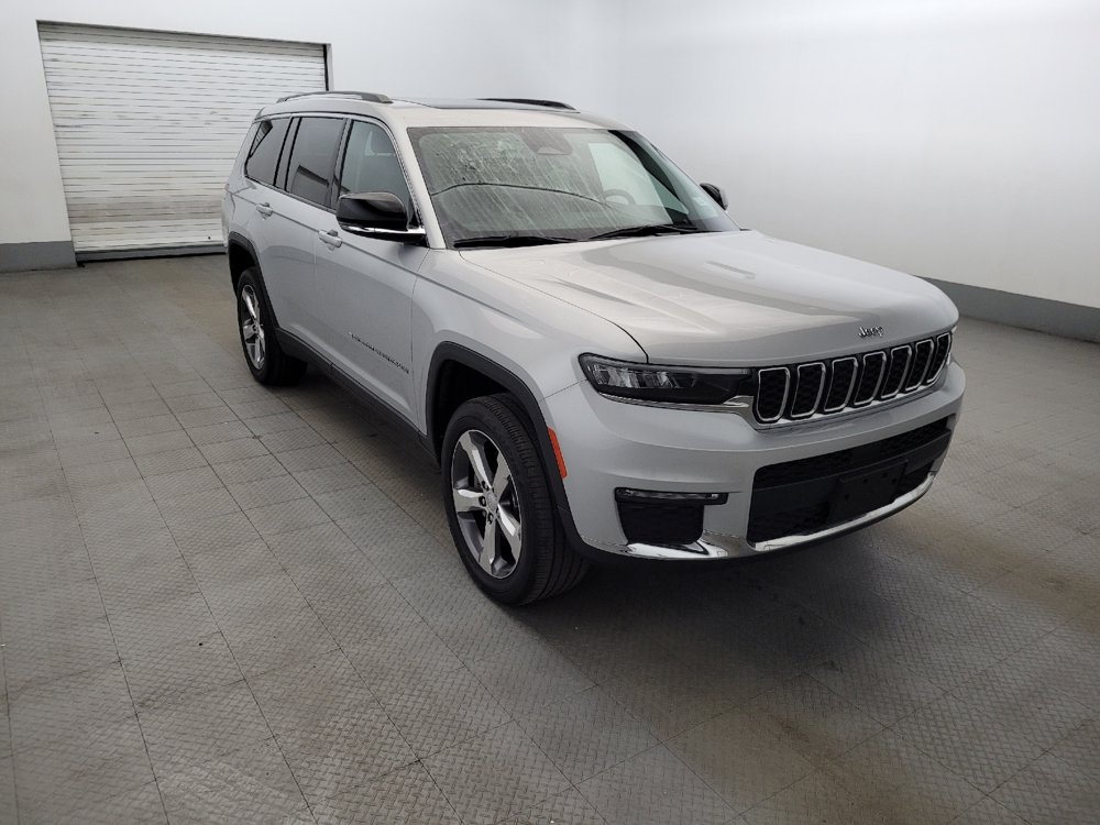 Used 2022 Jeep Grand Cherokee L Limited AWD/4WD image 13