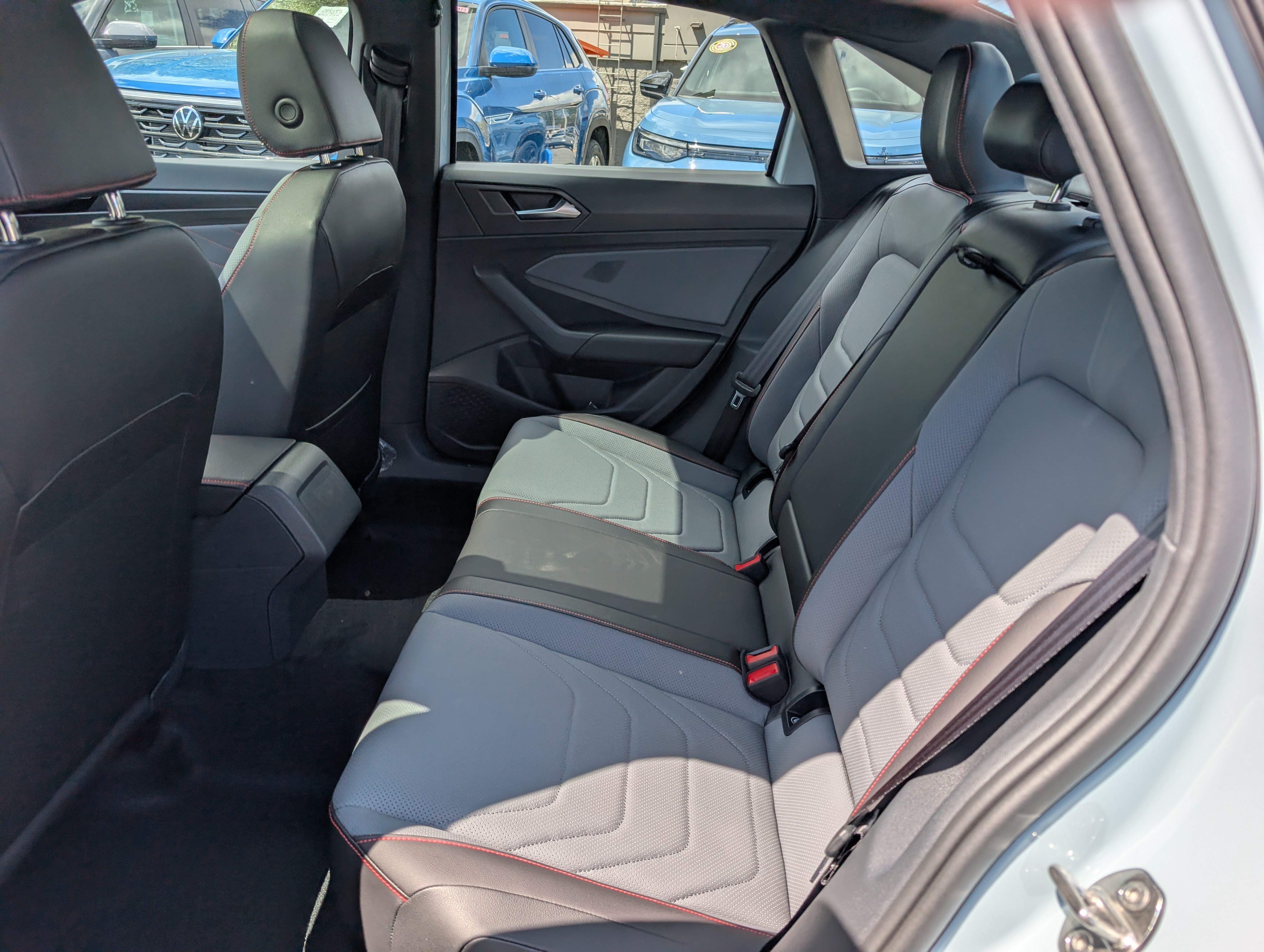 New 2026 Volkswagen Jetta GLI Autobahn FWD image 11