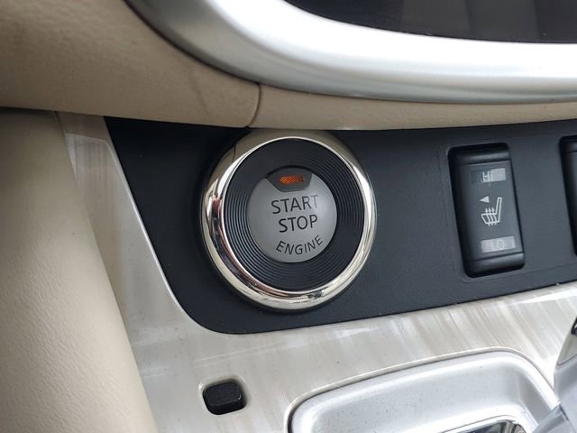 Used 2017 Nissan Murano SL image 25