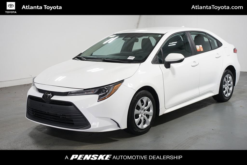 Certified 2023 Toyota Corolla LE image 1