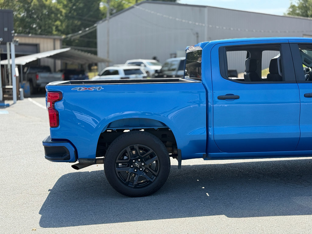 Used 2025 Chevrolet Silverado 1500 Custom AWD/4WD image 9