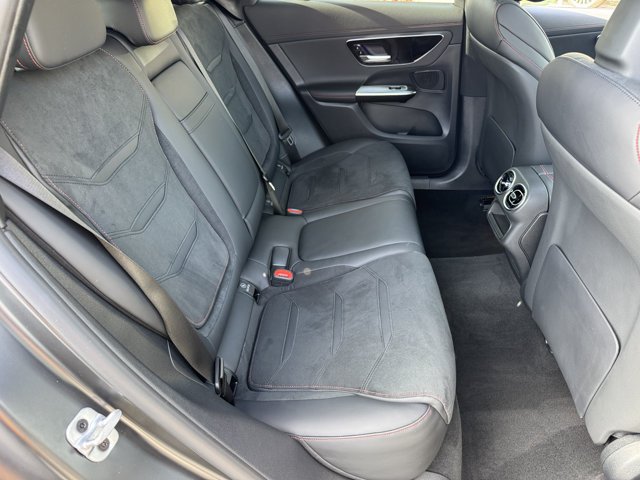 Used 2024 Mercedes-Benz GLC 43 AMG 4MATIC image 8