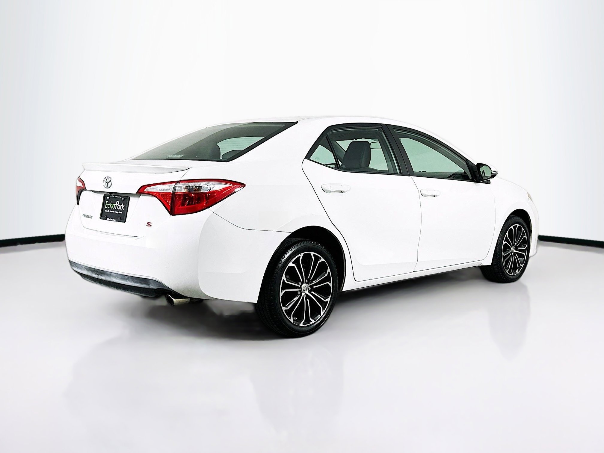 Used 2016 Toyota Corolla S image 9