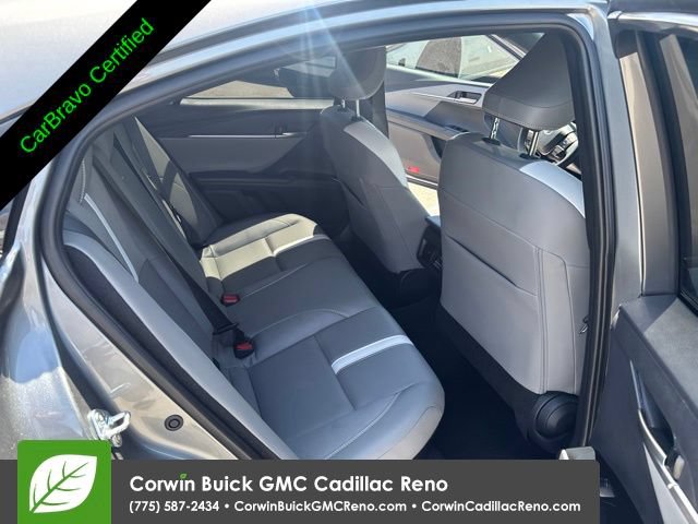 Used 2025 Toyota Camry SE w/ Convenience Package FWD image 33