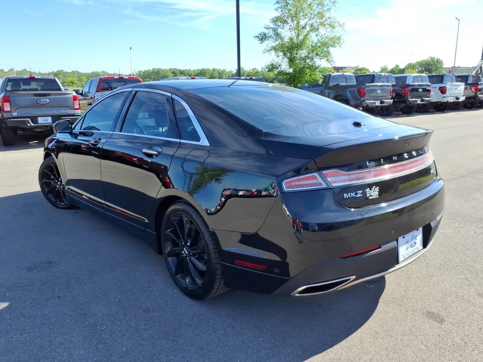 Used 2020 Lincoln MKZ Reserve w/ Monochromatic Package FWD image 5