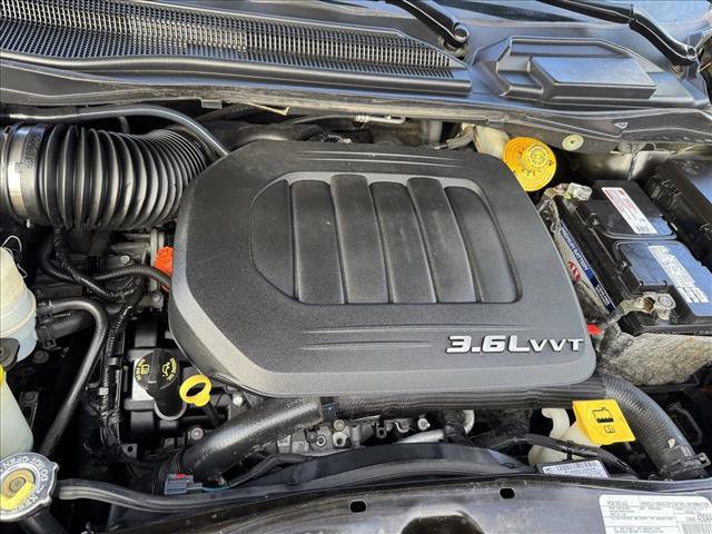 Used 2019 Dodge Grand Caravan SXT image 22