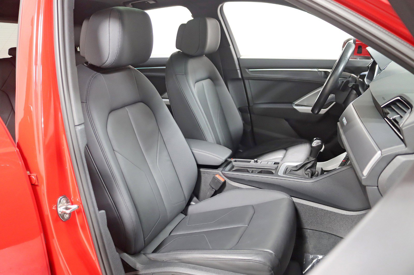 Used 2022 Audi Q3 2.0T Premium Plus image 28