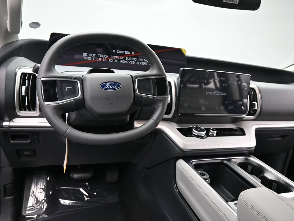 New 2026 Ford Expedition Active RWD image 6