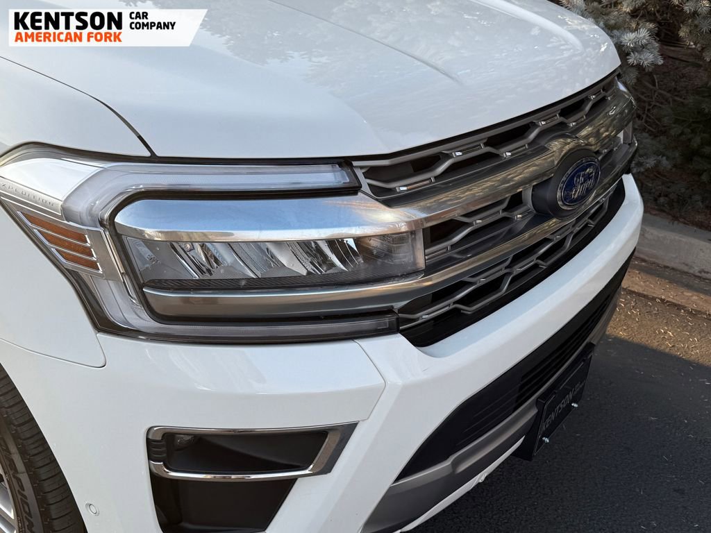 Used 2024 Ford Expedition Platinum image 14