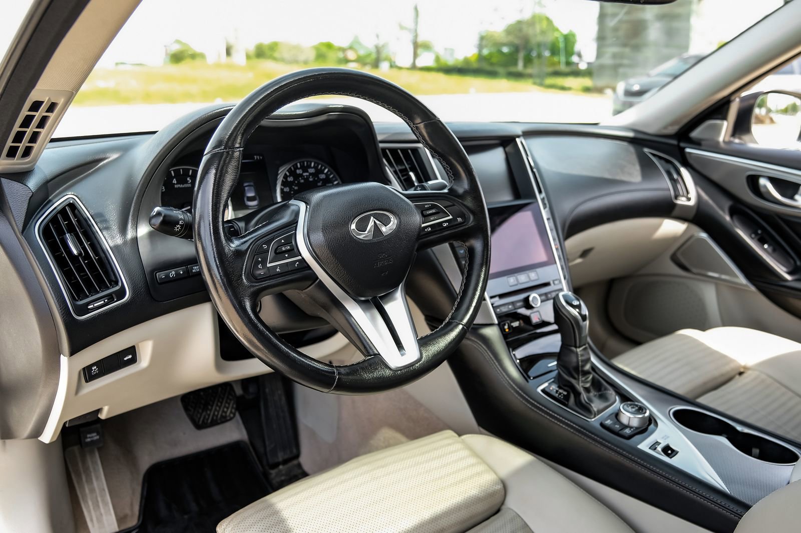 Used 2019 INFINITI Q50 Sport w/ Cargo Package (L96) image 3