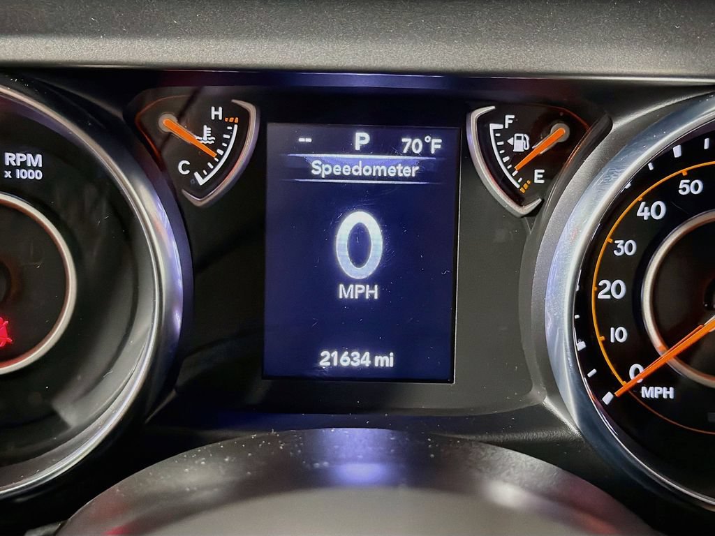 Used 2022 Jeep Gladiator Sport AWD/4WD image 12