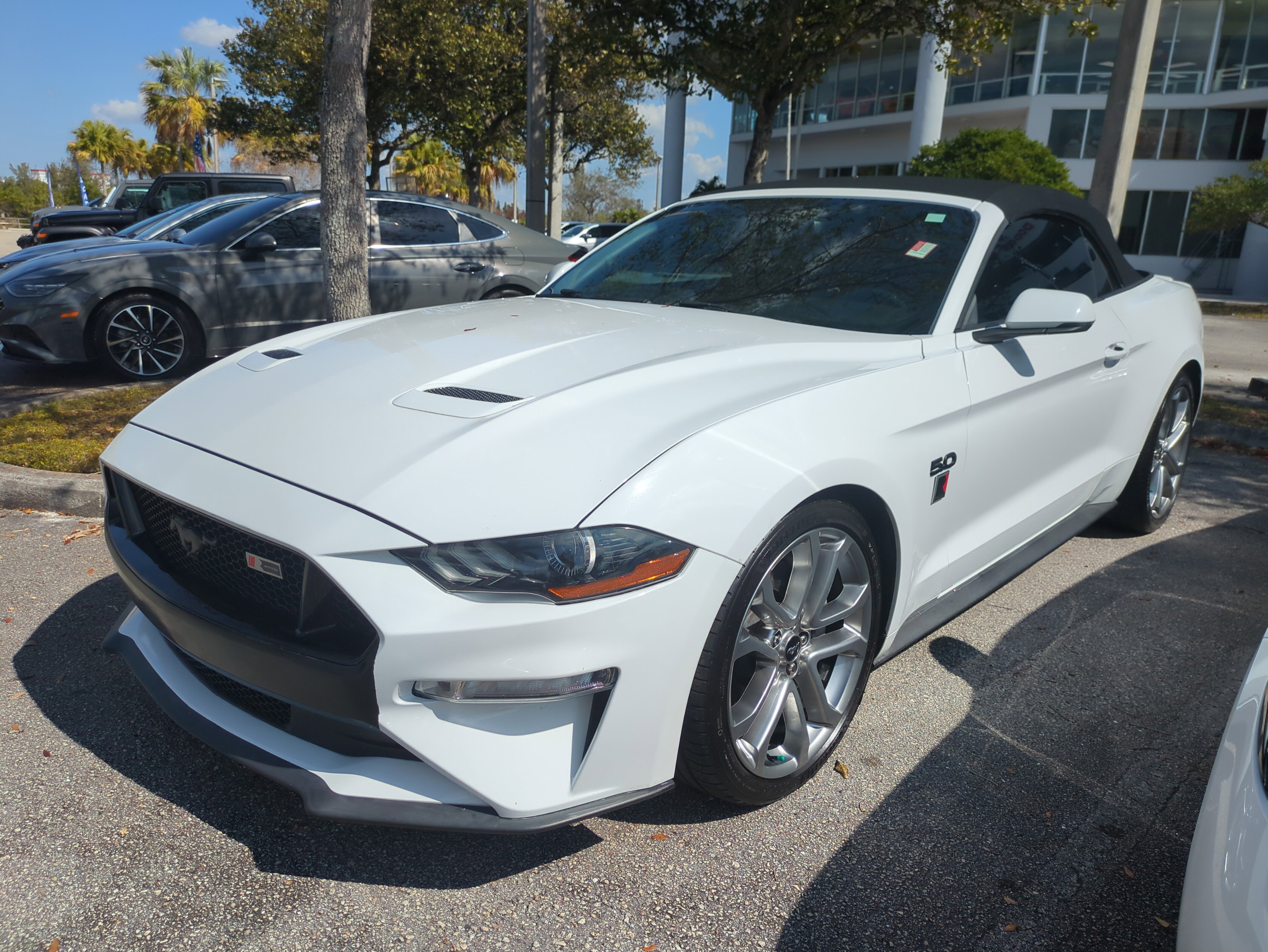 Used 2019 Ford Mustang GT Premium image 9