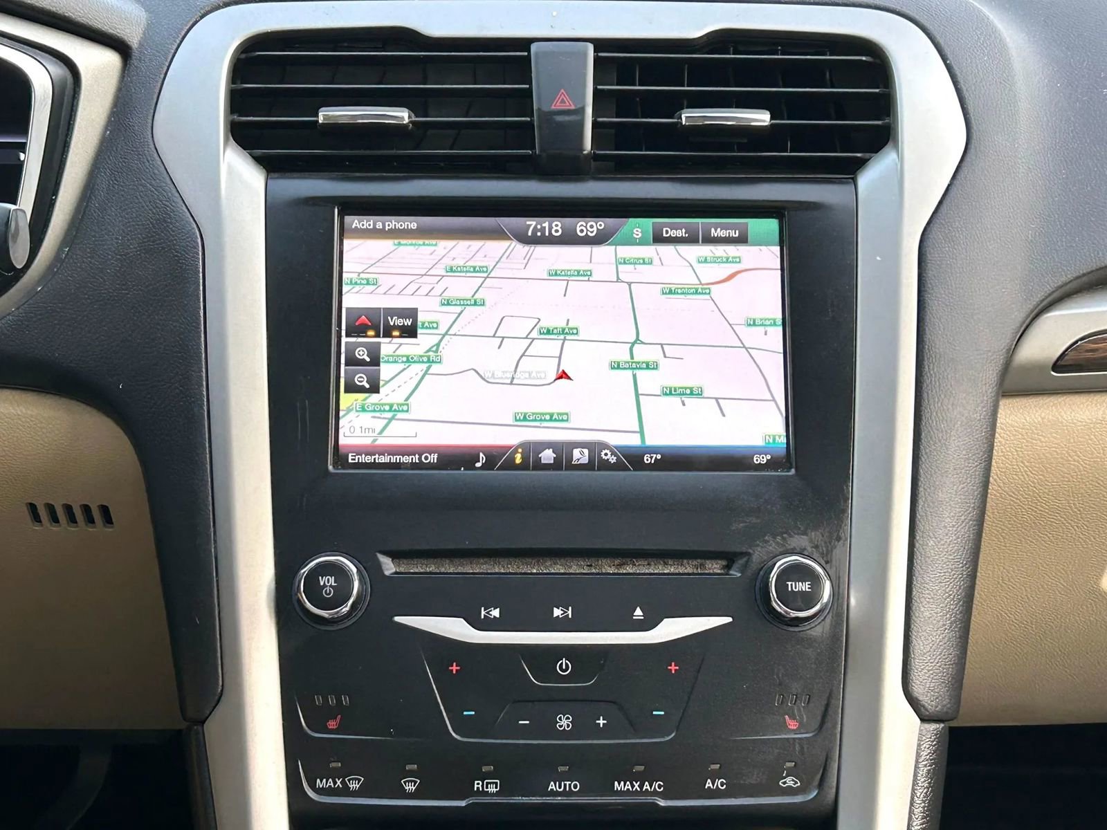 Used 2013 Ford Fusion Energi SE FWD image 15