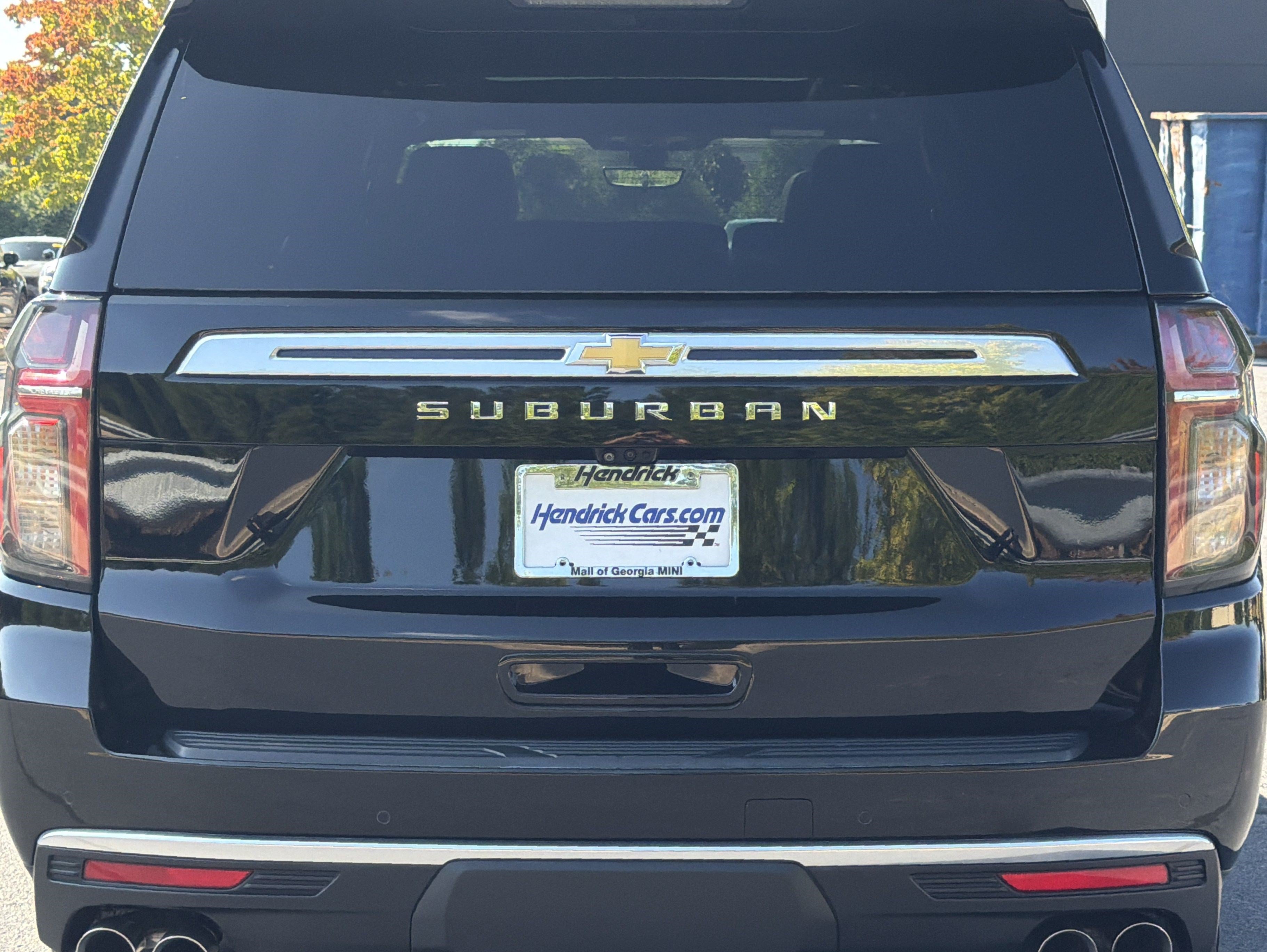 Used 2022 Chevrolet Suburban High Country AWD/4WD image 23